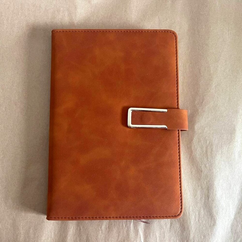 Lined Journal Notebook Hardcover A5 Leather 200 pages 100 GSM Thick Paper Magnet